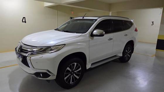 MITSUBISHI PAJERO SPORT 2.4 16V MIVEC TURBO DIESEL HPE AWD AUTOMÁTICO MITSUBISHI PAJERO SPORT 2.4 16V MIVEC TURBO DIESEL HPE AWD AUTOMÁTICO